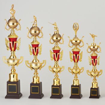 シンプルだからこそ大会で人気の表彰用トロフィースタンダード