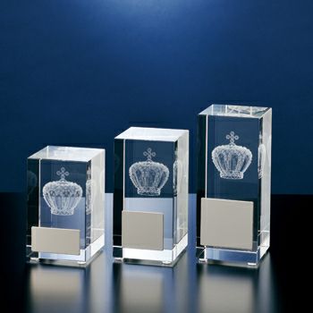 ポーカー大会におすすめの3Dレーザーのクリスタルトロフィーポーカー