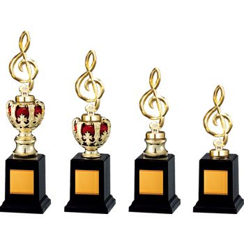 激レア ロードランナー トロフィー Beep Beep 1968 プリムス・ロードランナー☆Beep Beep☆A3ポスター - メルカリ